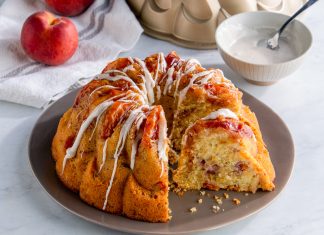 Peach Cobbler Bundt Cake Peach Cobbler Bundt Cake