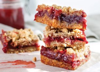 Strawberry Jam Crumble Bars