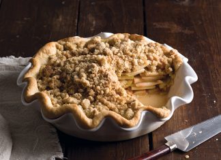 Apple Pie with Browned Butter-Oat Streusel