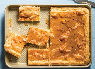 Oversize Honey Ricotta Strudel Oversize Honey Ricotta Strudel