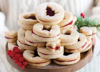 Virtual Cookie Swap: Share Your Holiday Cookie Creations Linzer Cookies