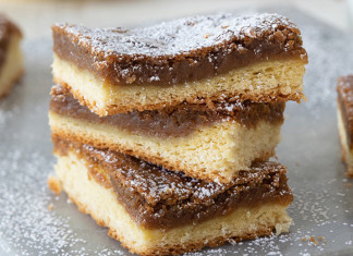 Gingerbread St. Louis Gooey Butter Cake