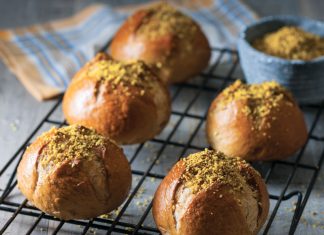 Pretzel Rolls Pretzel Rolls