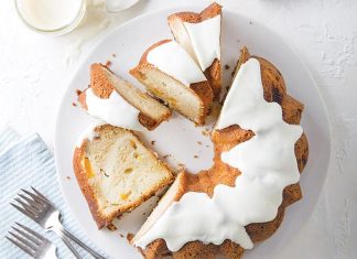 Peach Pound Cake