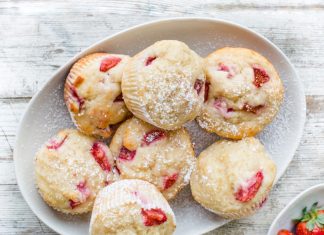 Strawberry Ricotta Muffins