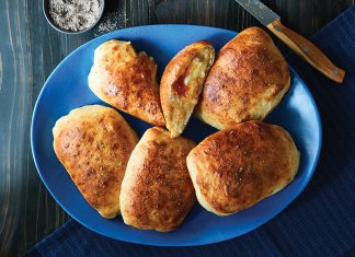 Sweet and Spicy Roasted Garlic and Brie Stuffed Flatbreads