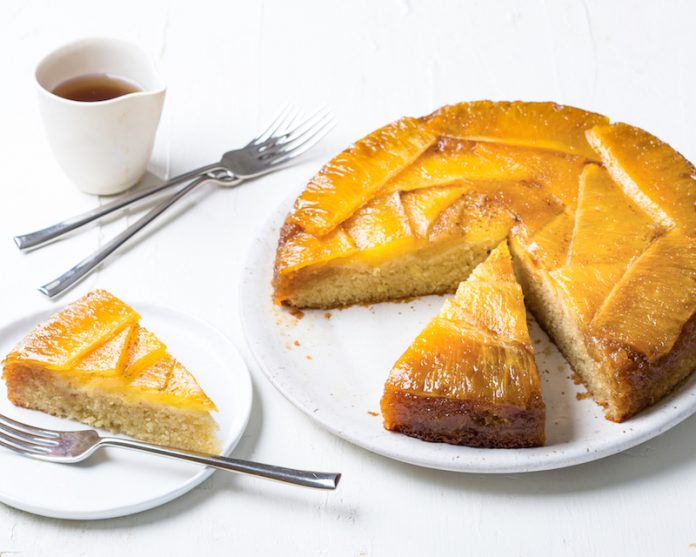 Vanilla Pineapple Upside-Down Cake