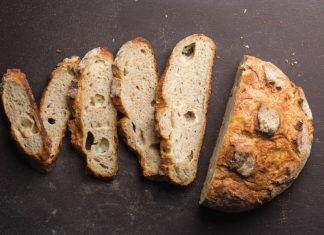 Cheddar Sage Dutch Oven Bread