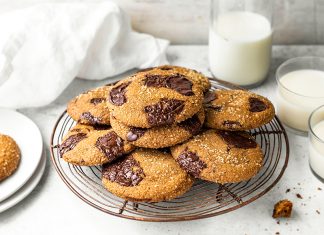 Easy Decorating Tips To Make Your Cookies Shine