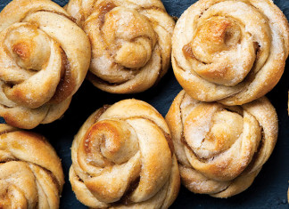 Pear Cardamom Buns Pear Cardamom Buns
