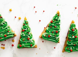 Spiced Cranberry White Chocolate Blondies