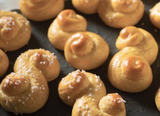 St Lucia Buns