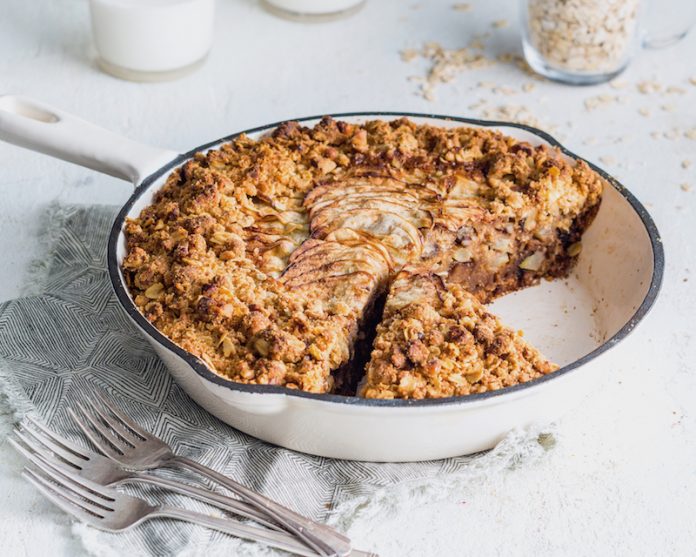 AppleOats869MBSfull apple oatmeal skillet cake