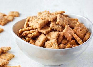 Sourdough Cheese Crackers