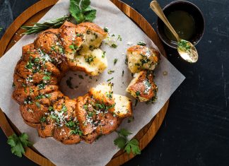 Garlic-Herb Monkey Bread Garlic-Herb Monkey Bread pull apart