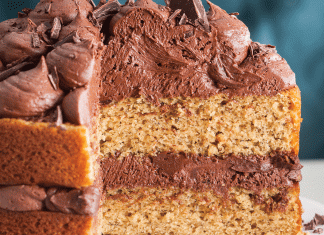 Banana Cake with Chocolate Buttercream
