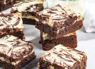 Cheesecake-Swirled Fudgy Brownies Cheesecake-Swirled Fudgy Brownies