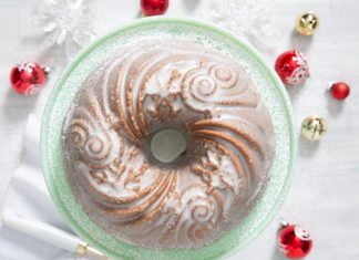 Gingerbread Bundt Gingerbread Bundt