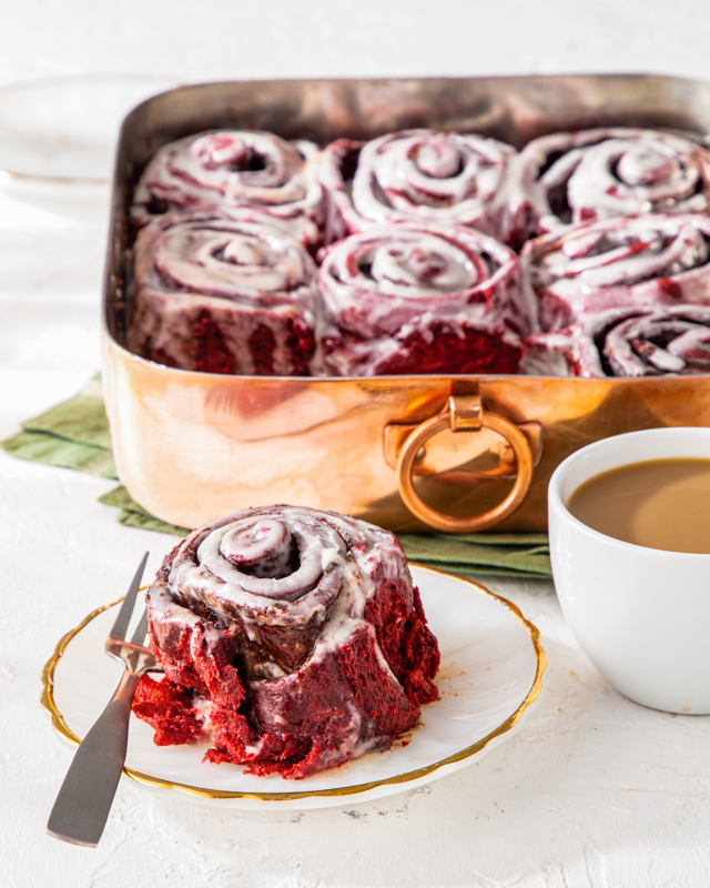 Red Velvet Sweet Rolls