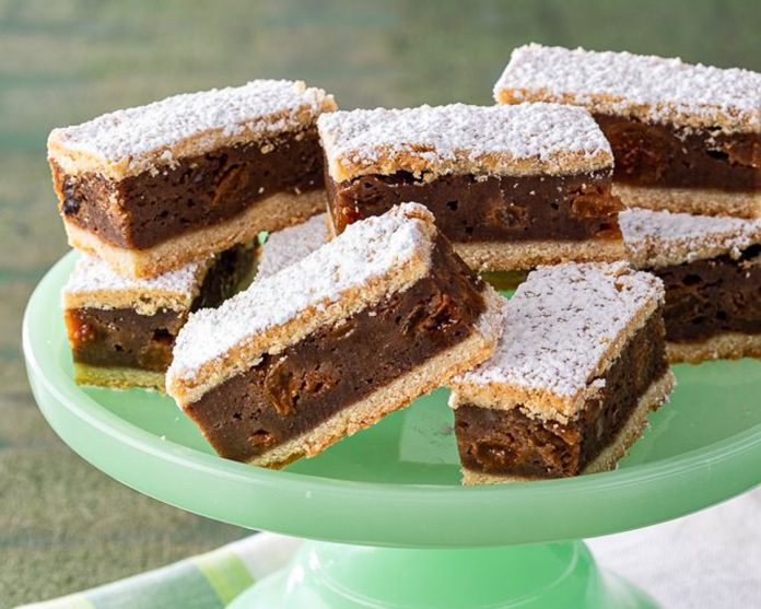 Gur Cake