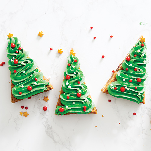 Blondie iced christmas tress with sprinkles - Bake from Scratch