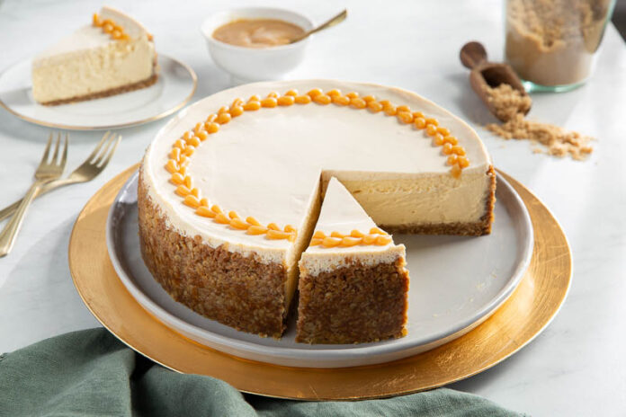 brown sugar cheesecake with butterscotch sauce