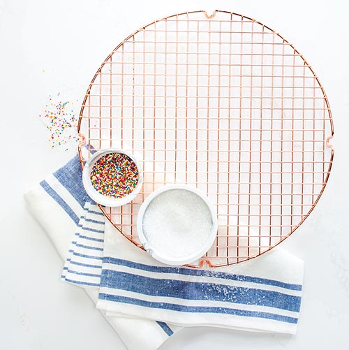 Round Copper Cooling and Serving Grid