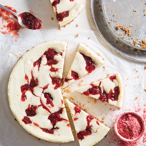 Strawberries Cake