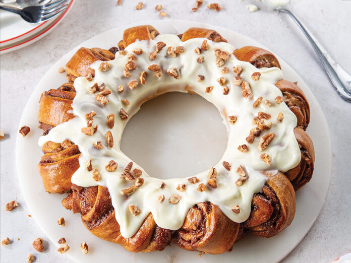 Gingerbread Pecan Wreath