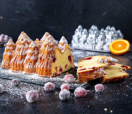 Cranberry-Orange Cake Cranberry-Orange Cake