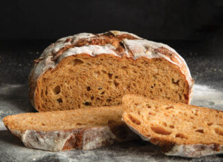 Smoky Pepper Dutch Oven Bread