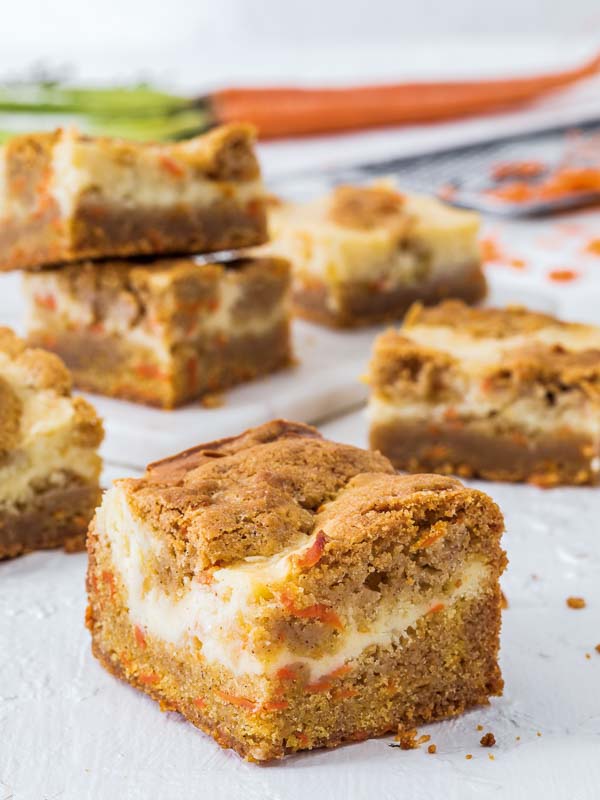 Carrot Cake Cheesecake Bars