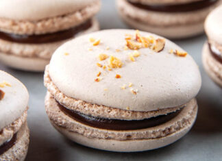 Chocolate Hazelnut Macarons Chocolate Hazelnut Macarons