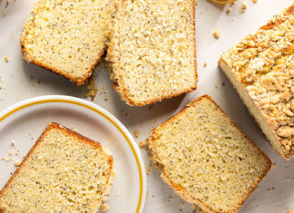 Lemon-Poppy Seed Streusel Bread Lemon-Poppy Seed Streusel Bread