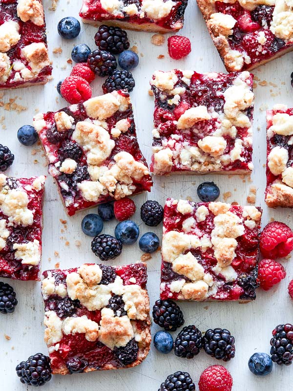 Summer Berry Crumble Bars