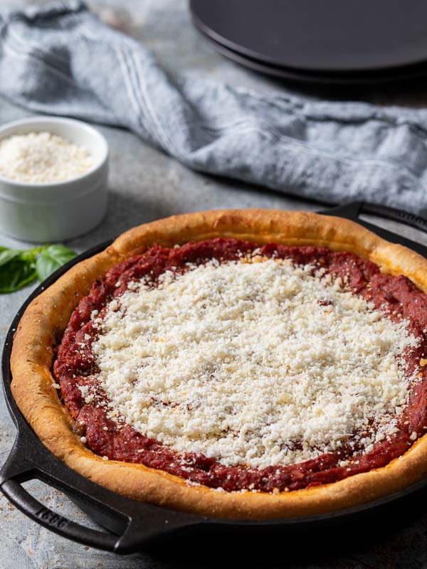 Chicago Deep-Dish Pizza