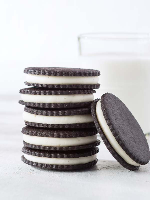 Black Cocoa Sandwich Cookies