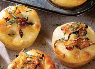 Roasted Garlic-and-Caramelized Onion Focaccia Rolls Roasted Garlic-and-Caramelized Onion Focaccia Rolls