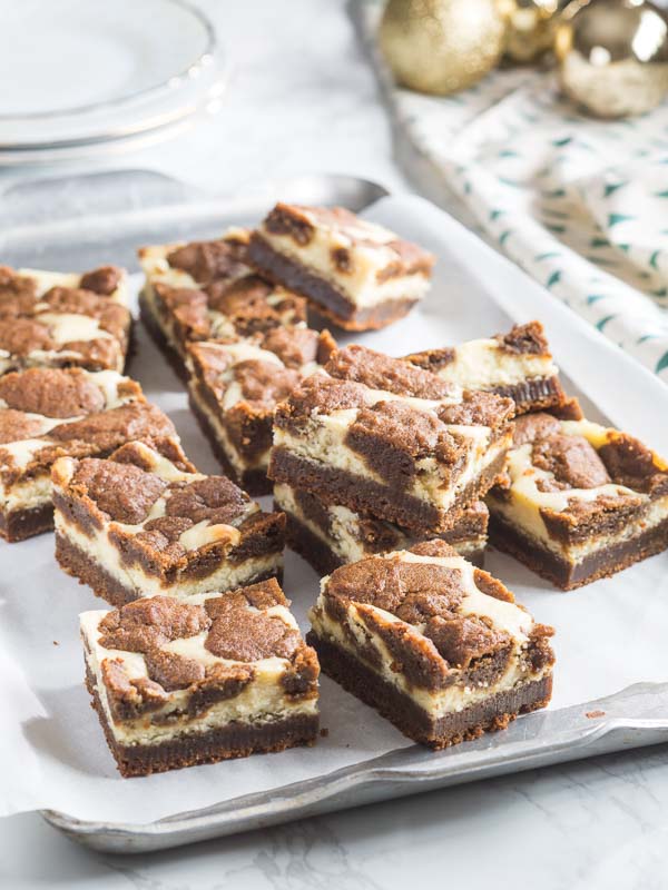 Ginger Bread Cookie Cheesecake Bars