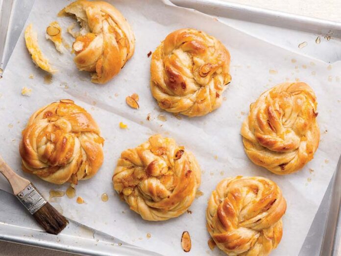 Apricot Sweet Buns
